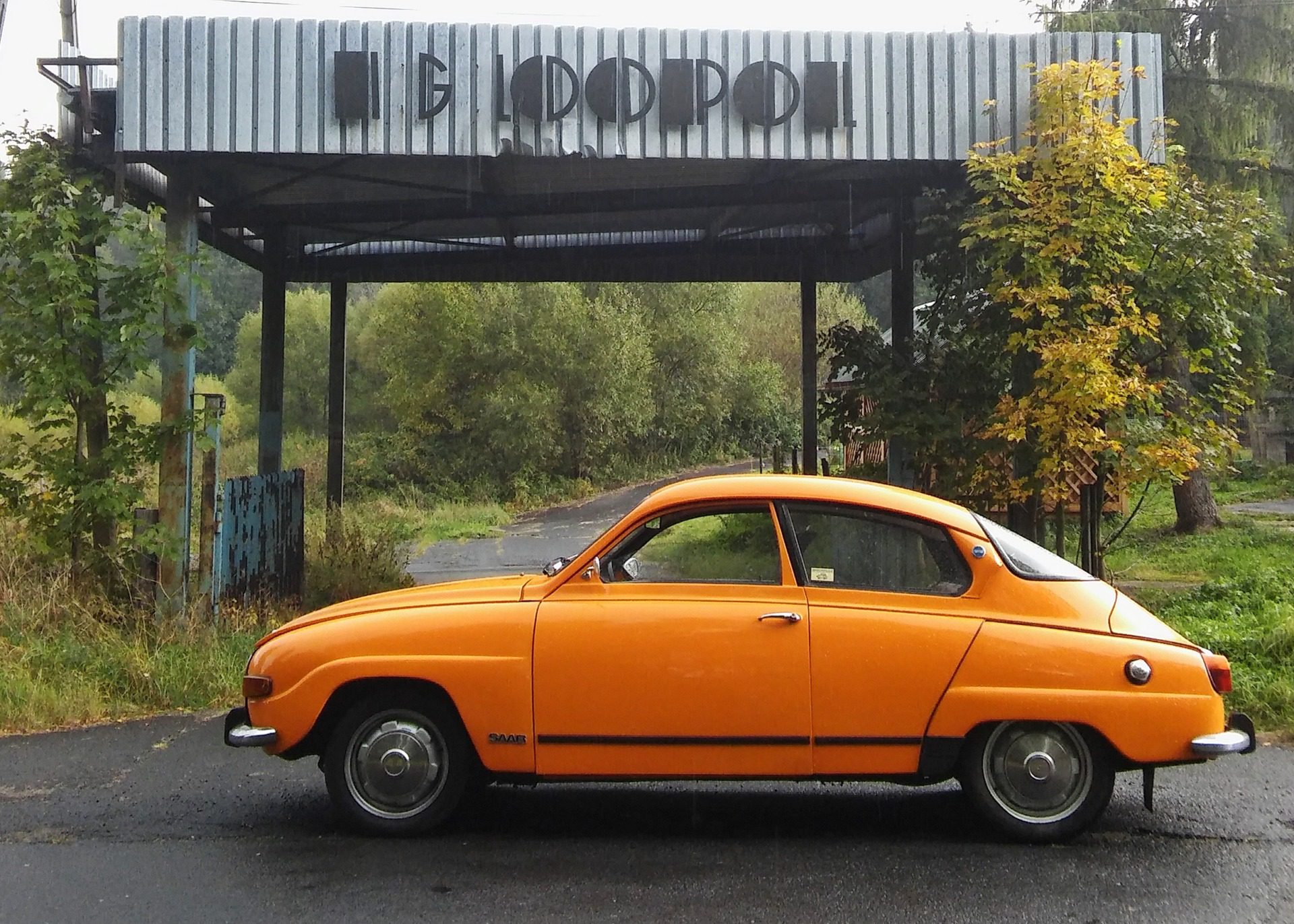 Kolekcjoner motoryzacyjnych wraków dostał Jagę Słodowego, archiwum Mieczysława Płocicy