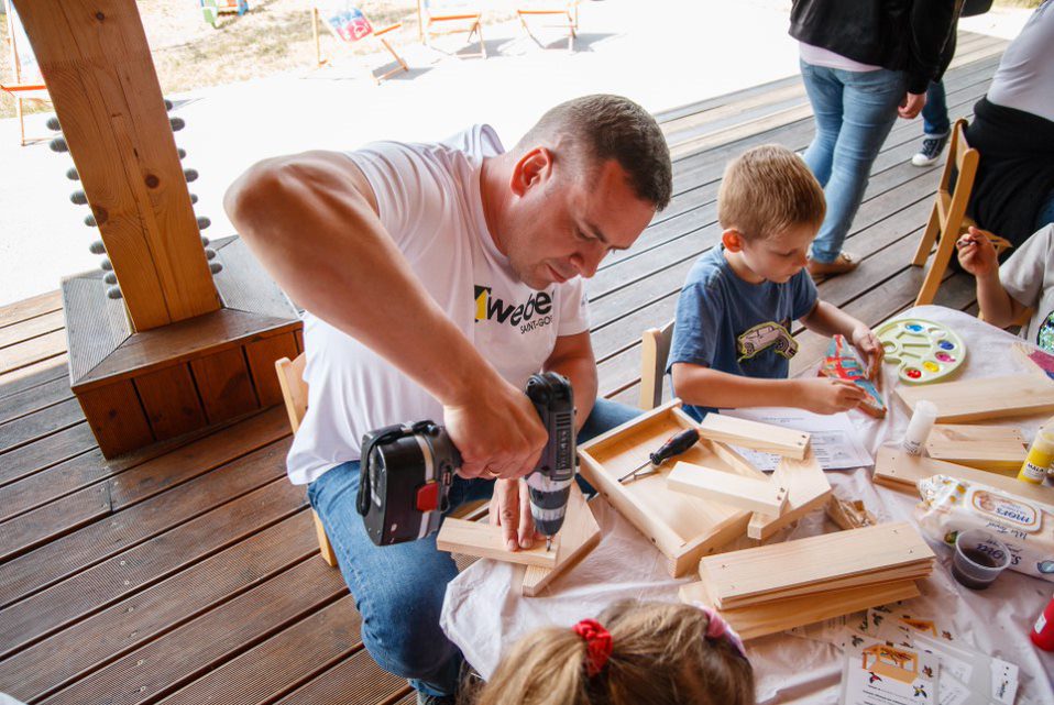 MAŁE KROKI, WIELKA ZMIANA event ekologiczno-artystyczny marki Weber w Górze Kalwarii