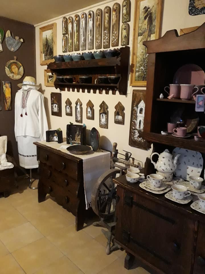 Galeria Barak-Bieszczady, fot. Róża i Krzysztof Franczak