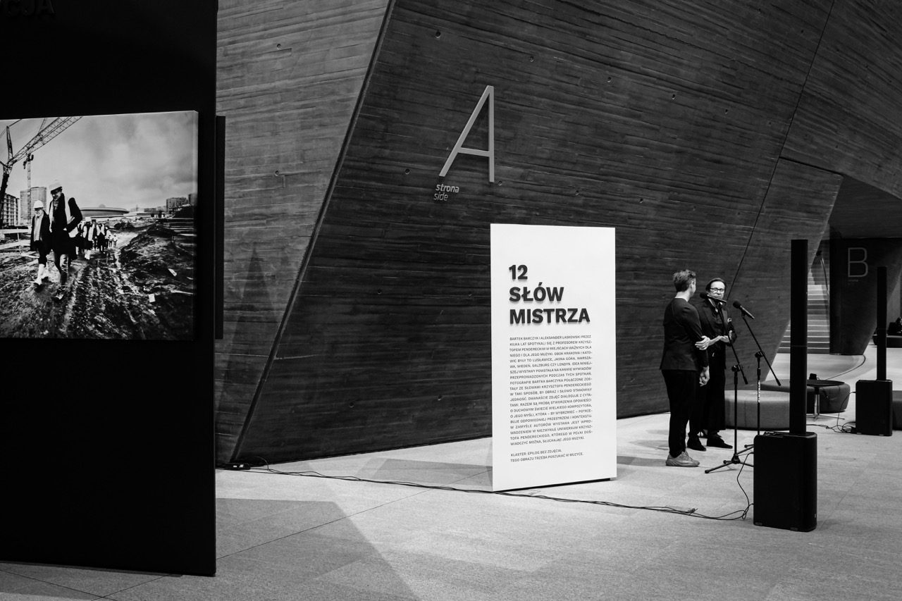 12 słów mistrza – opowieść zaklęta w fotograficznych kadrach Finisaż wystawy zdjęć Bartka Barczyka – poświęconej pamięci Krzysztofa Pendereckiego w NOSPR, fot. Anna Lewańska