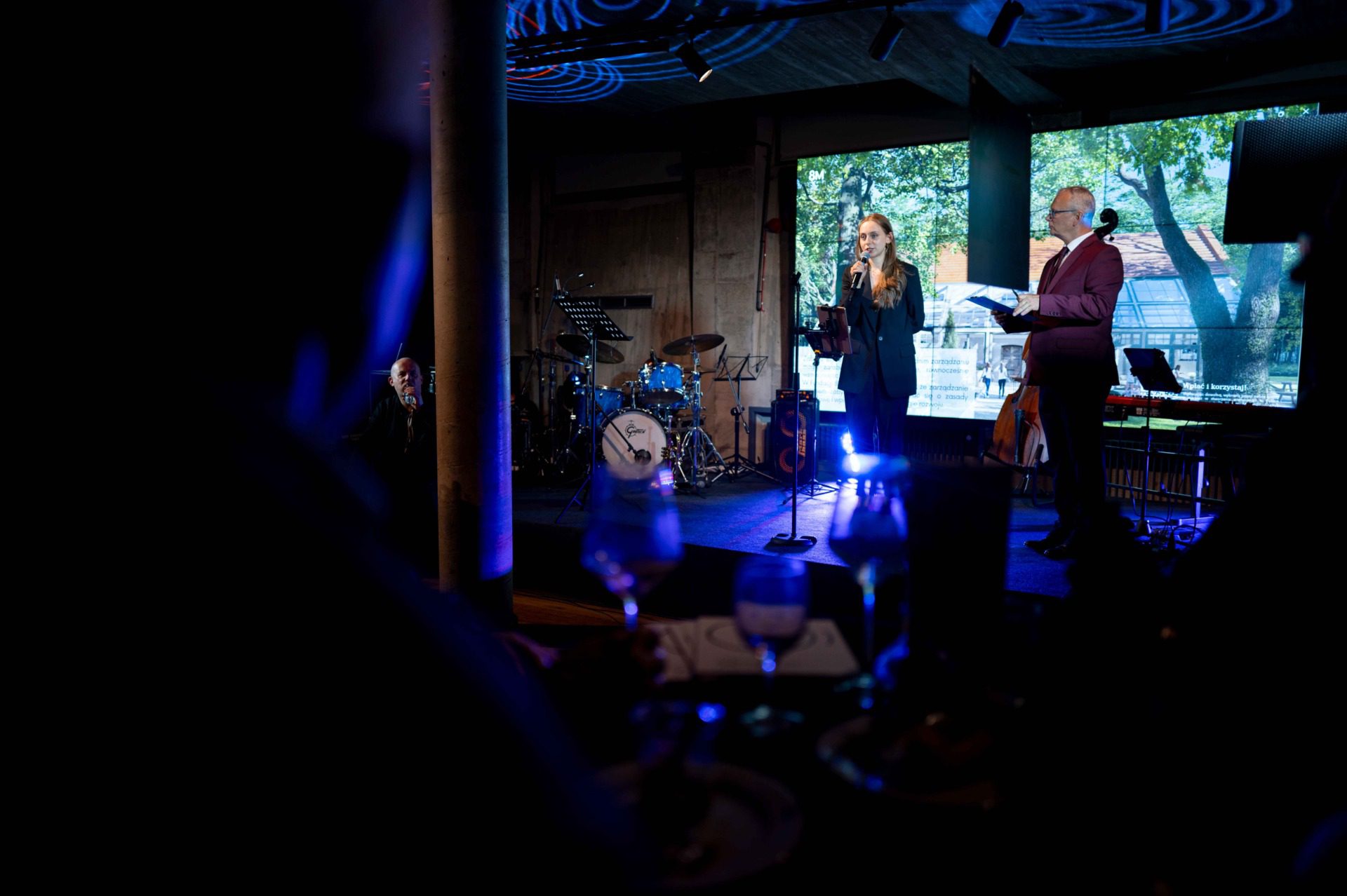 rezeska Fundacji 8Marca, Natalia Gnoińska, podczas Heritage Innovators Night; ©Fundacja 8Marca, zdjęcia wykonali:Patryk Ogorzałek/ Michał Łepecki / shooteditdeliver.eu Dofinansowano ze środków Ministra Kultury i Dziedzictwa Narodowego w ramach programu własnego Centrum Rozwoju Przemysłów Kreatywnych: Rozwój Sektorów Kreatywnych