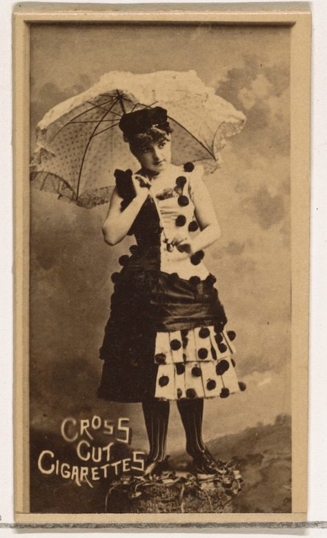 Skąd się wziął i do czego służył parasol? Historia parasolki w sam raz na jesień, fot. Wikipedia
