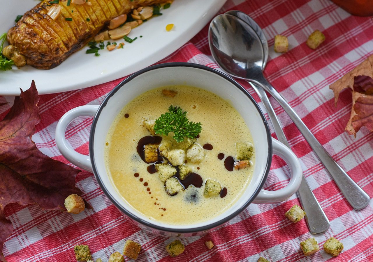 Jesienne zupy – aromatyczne propozycje na chłodne dni, fot. Pixabay