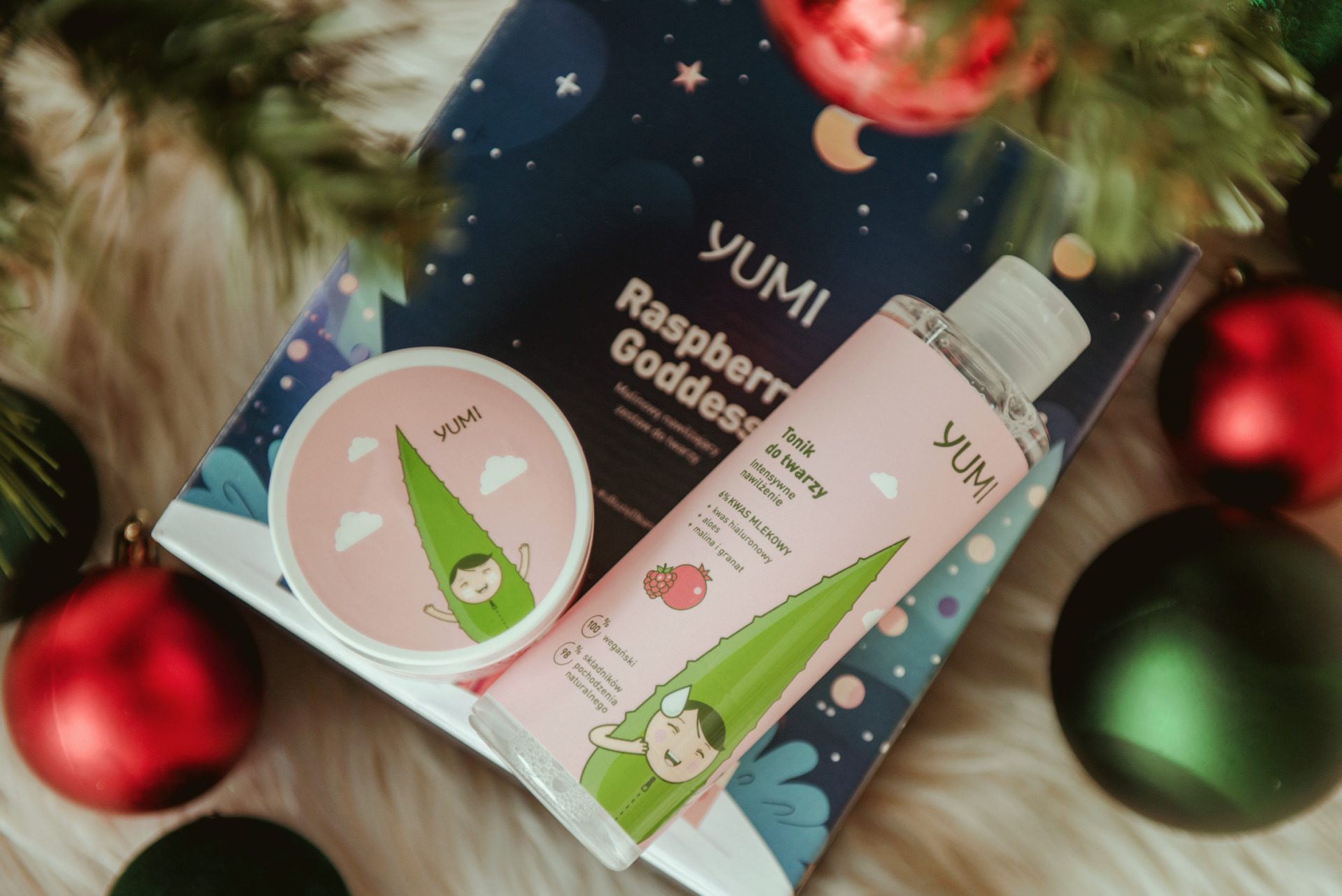 Podaruj nawilżenie! Aloesowe prezenty od Yumi dla bliskich
