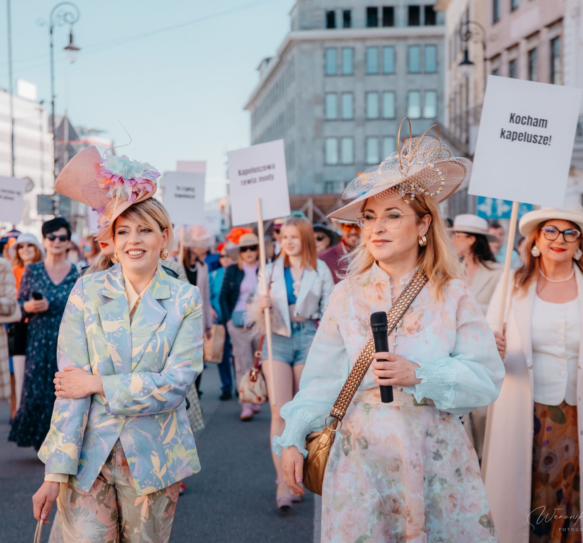 Hat Walk 2026 – globalne święto mody, sztuki i kreatywności już w ponad 100 miastach na świecie, fot. Weronika Gwardys