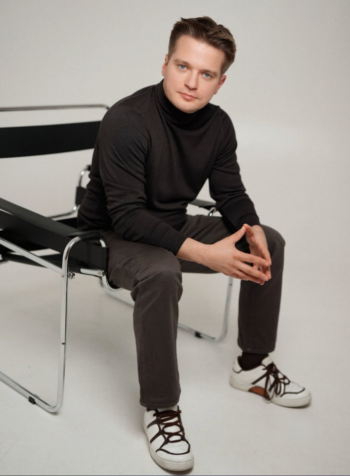 Dr Piotr Turkowski